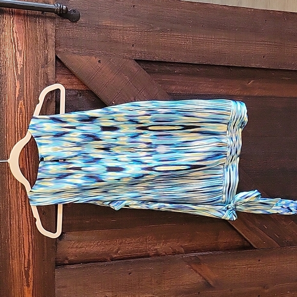 New Directions top- beautiful! - Picture 3 of 5